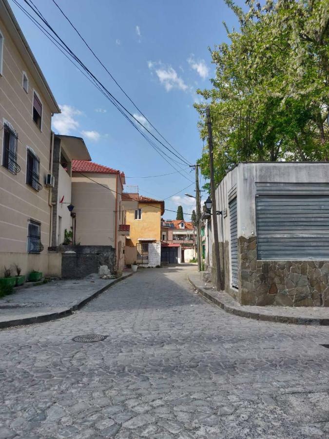 Private Apartment Elbasan Historic Center Exterior photo